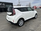 Used 2023 Kia Soul LX image 5
