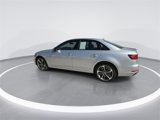 Used 2019 Audi A4 2.0T Premium image 5