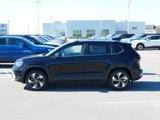 New 2025 Volkswagen Taos SE image 3