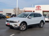 Used 2019 Volkswagen Tiguan SEL Premium image 2