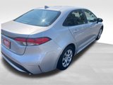 Used 2022 Toyota Corolla LE image 5