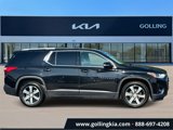 Used 2018 Chevrolet Traverse LT image 2