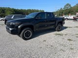 Used 2024 Toyota Tacoma TRD Off-Road image 2