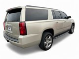 Used 2016 Chevrolet Suburban LT image 4