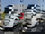 Used 2015 Chrysler Town & Country Touring image 3