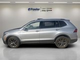 Used 2023 Volkswagen Tiguan SE image 3