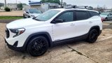 Used 2020 GMC Terrain SLE w/ Driver Convenience Package image 2
