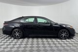 Certified 2023 Toyota Camry SE image 3