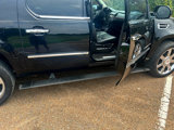 Used 2014 Cadillac Escalade ESV Luxury image 2