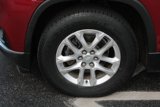 Used 2021 Chevrolet Traverse LT image 2
