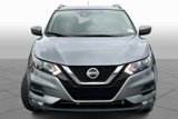 Used 2021 Nissan Rogue Sport SV image 3
