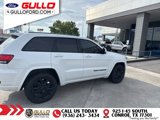 Used 2017 Jeep Grand Cherokee Altitude image 2