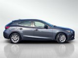 Used 2016 MAZDA MAZDA3 i Grand Touring image 3