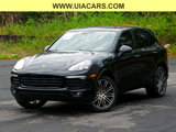 Used 2017 Porsche Cayenne Platinum Edition image 2