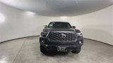 Used 2022 Toyota Tacoma TRD Off-Road image 3