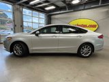Used 2017 Ford Fusion SE image 2