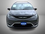 Used 2020 Chrysler Pacifica Touring-L image 2