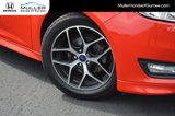 Used 2016 Ford Focus SE w/ SE Sport Package image 3