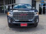 Used 2022 GMC Canyon Denali image 2