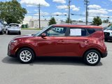 Used 2022 Kia Soul LX w/ Technology Package image 3
