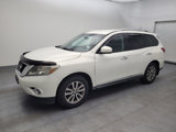 Used 2014 Nissan Pathfinder SL image 2