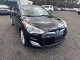 Used 2013 Hyundai Veloster w/ Style Pkg image 6