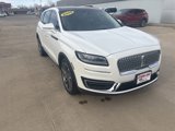 Used 2020 Lincoln Nautilus Reserve w/ Equipment Group 202A image 4