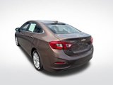 Used 2019 Chevrolet Cruze LT w/ Convenience Package image 5