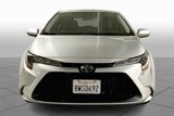 Used 2021 Toyota Corolla LE image 3