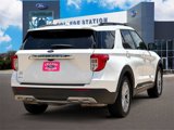 Used 2022 Ford Explorer XLT w/ Equipment Group 202A image 5