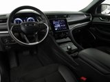 Used 2022 Jeep Grand Cherokee L Laredo image 3