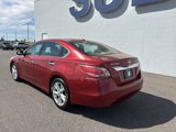 Used 2015 Nissan Altima 2.5 SV w/ Convenience Package image 3