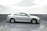 Used 2012 Toyota Camry SE image 5