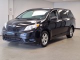 Used 2012 Toyota Sienna image 2