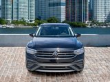 Used 2022 Volkswagen Tiguan S image 2