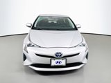 Used 2016 Toyota Prius Two image 2