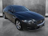 Used 2018 Jaguar XE image 3