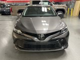 Used 2018 Toyota Camry LE image 3