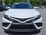 Used 2022 Toyota Camry SE image 2