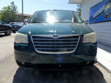 Used 2009 Chrysler Town & Country Touring image 3