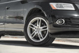 Used 2017 Audi Q5 2.0T Premium Plus w/ Technology Package image 2