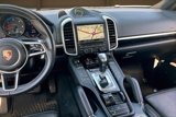 Used 2016 Porsche Cayenne Diesel image 6