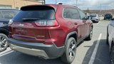 Used 2019 Jeep Cherokee Limited image 3