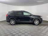 Used 2020 GMC Terrain SLE w/ Driver Convenience Package image 5