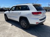 Used 2020 Jeep Grand Cherokee Laredo w/ Security & Convenience Group image 5