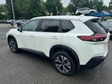 Used 2022 Nissan Rogue SV image 5