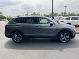 Used 2020 Volkswagen Tiguan SEL w/ 3rd Row Seat Package image 6