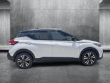 Used 2018 Nissan Kicks SV image 4