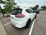 Used 2016 Nissan Rogue S w/ S Family Package image 5