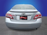 Used 2011 Toyota Camry LE image 5